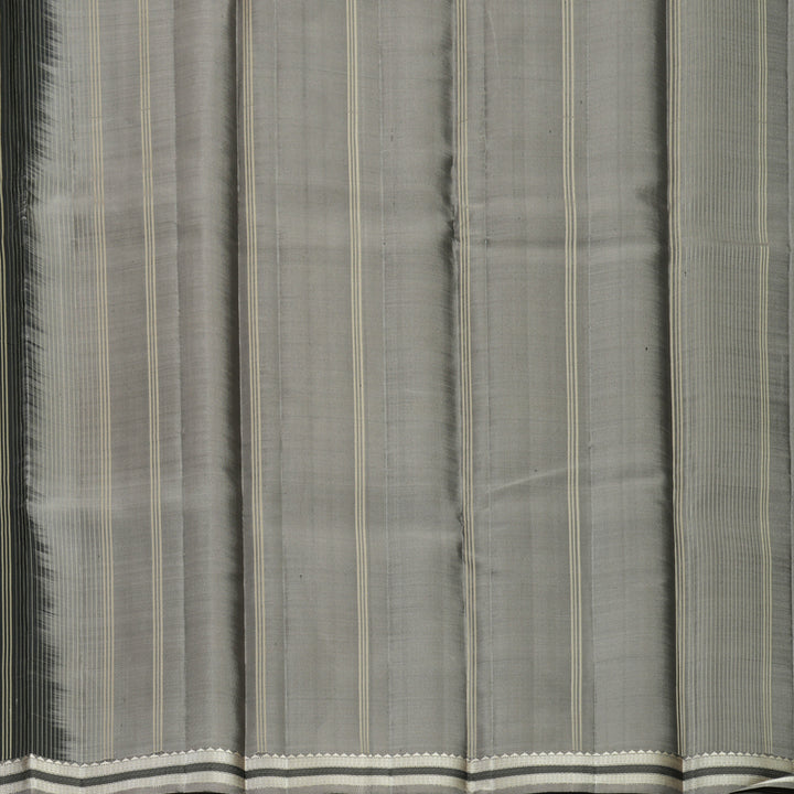 Hayagrivas Handloom Black Kanjivaram Silk Saree with Ganga Jamuna Border KBF754H2-3