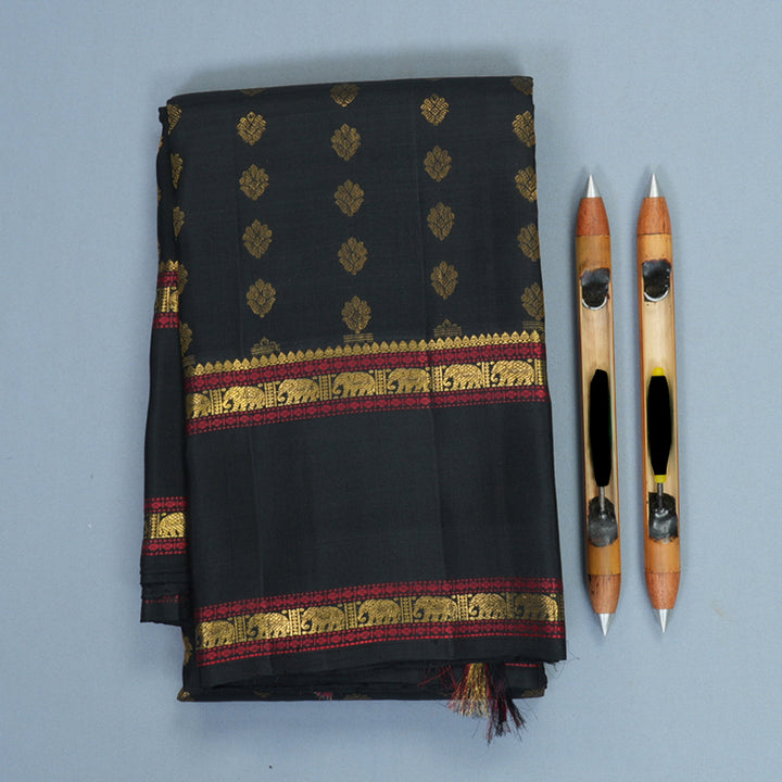 Hayagrivas Handloom Black Kanjivaram Silk Saree KBF786H2-1