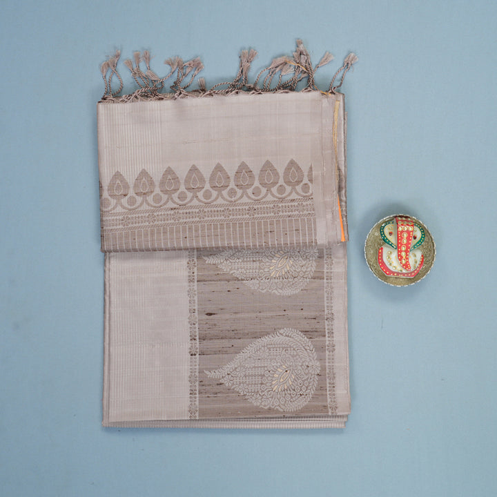 Hayagrivas Cream Handloom Soft Silk Saree KBF877H14-1