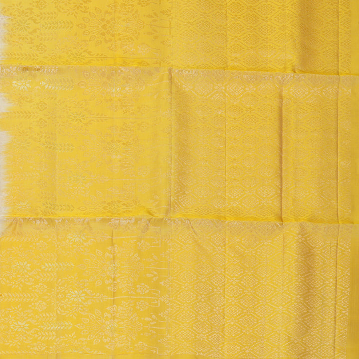 Hayagrivas Cream Handloom Soft Silk Saree KBF881H31-1