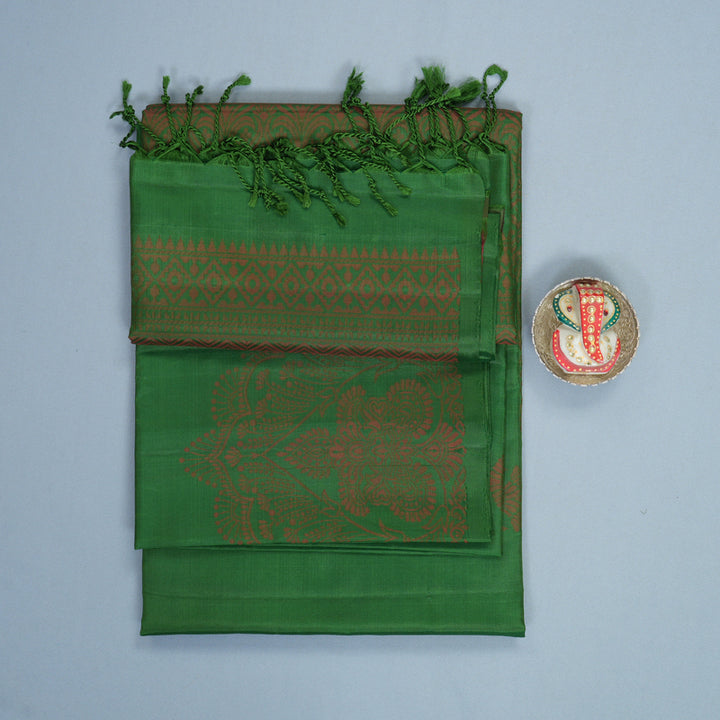 Hayagrivas Leaf Green Handloom Soft Silk Saree KBF881H36-2