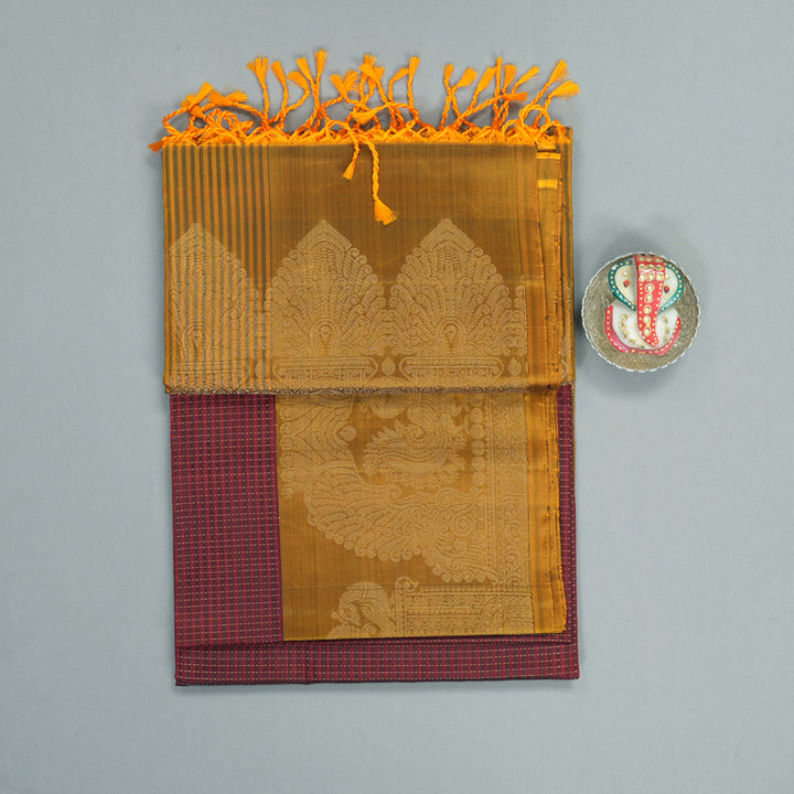Hayagrivas Maroon Handloom Soft Silk Saree KBF889H12-1