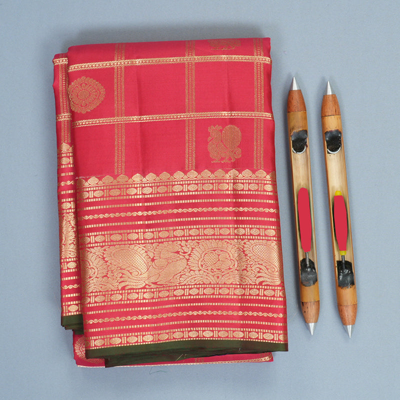 Hayagrivas Handloom Reddish-Pink Kanjivaram Silk Saree KBF943I5-5