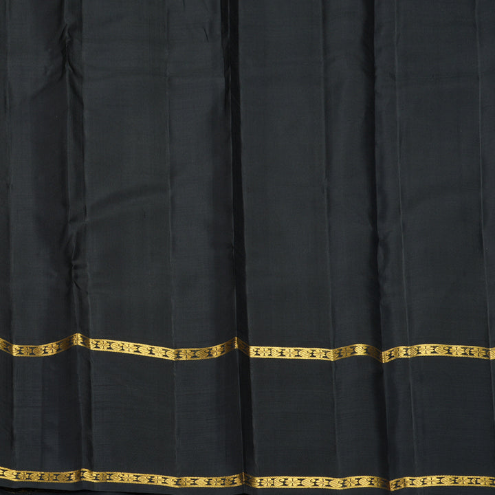 Hayagrivas Handloom Half-White Kanjivaram Silk Saree with Ganga Jamuna Border KBF966I4-1
