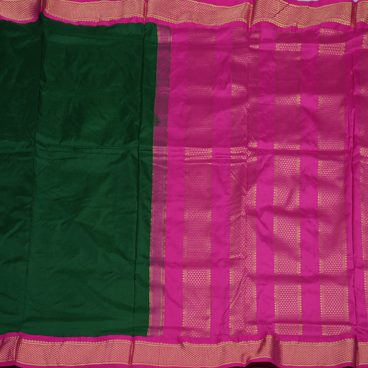 Hayagrivas Handloom Bottle Green Ten Yards Silk Saree with Magenta Border KSBE59K3-1