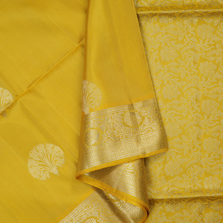 Hayagrivas Sampanga Yellow Handloom Soft Silk Saree KSBE84A14-1
