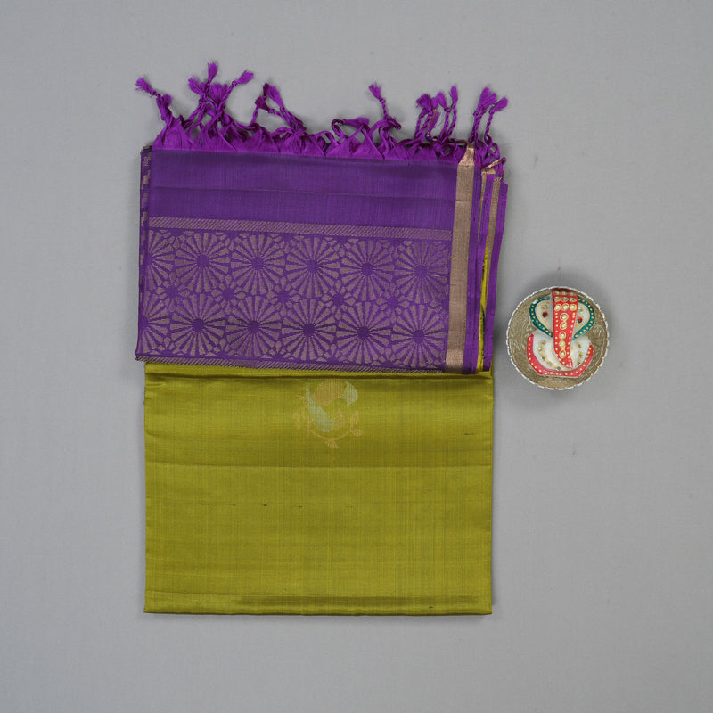 Hayagrivas Olive Green Handloom Soft Silk Saree KSBE85A35-1
