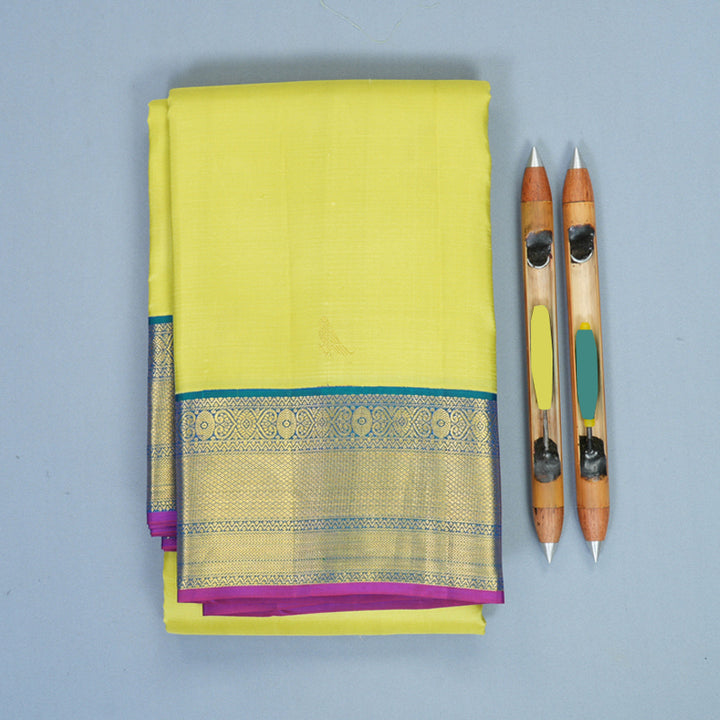 Hayagrivas Handloom Pista Green Kanjivaram Silk Saree with Mayilkazhuthu Border SSCBF159H13-1