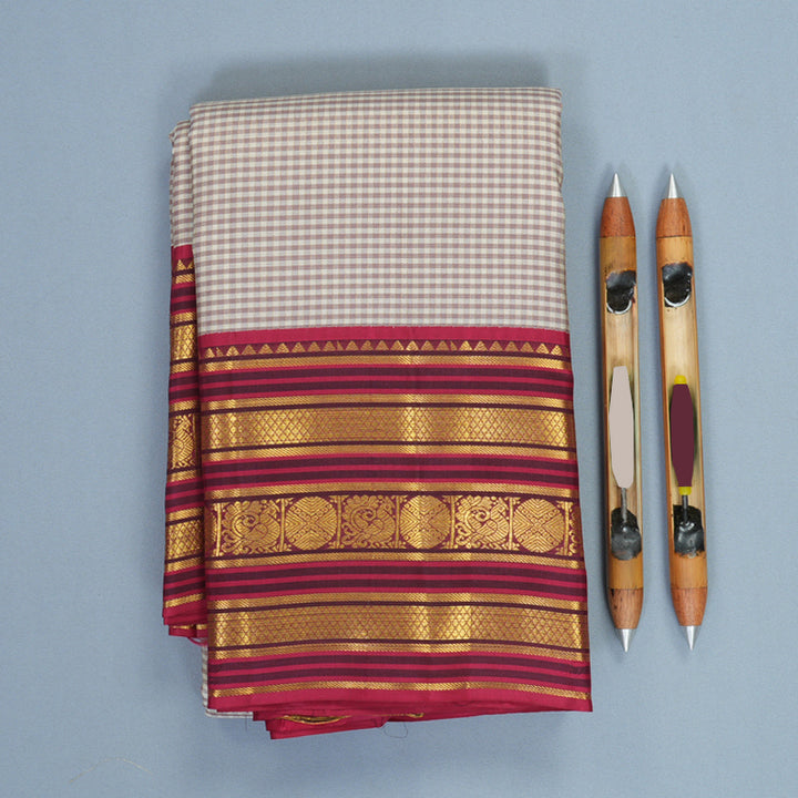 Hayagrivas Handloom Mauve &amp; Half-White Checks Kanjivaram Silk Saree with Maroon Border SSCBF159H14-2