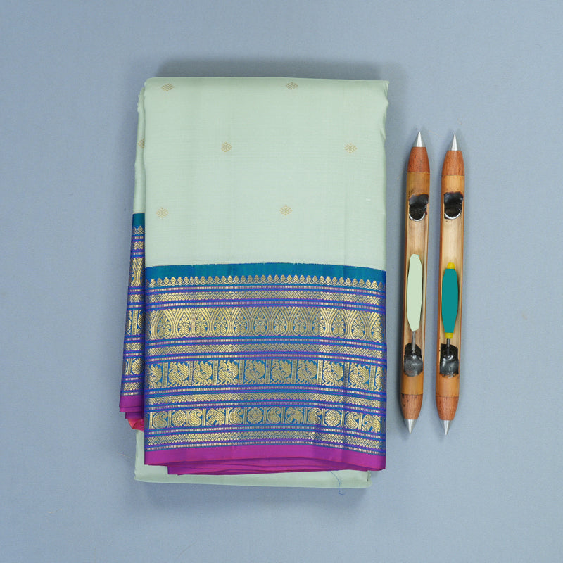 Hayagrivas Handloom Pastel Green Kanjivaram Silk Saree with Mayilkazhuthu Border SSCBF159H15-4