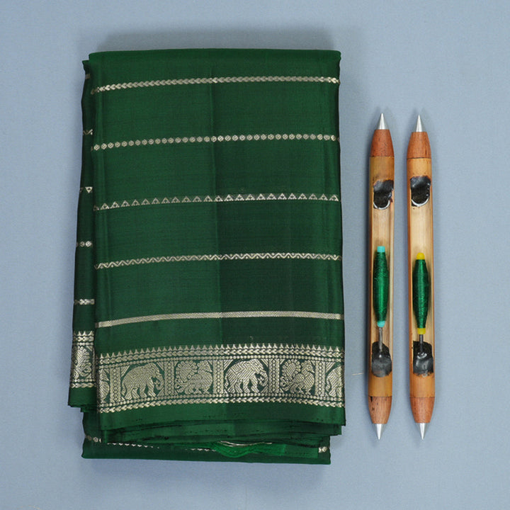 Hayagrivas Handloom Bottle Green Kanjivaram Silk Saree SSKBF149H9-2