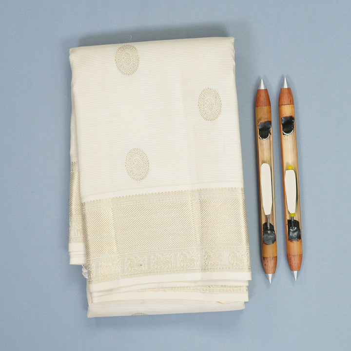Hayagrivas Handloom Half-White Kanjivaram Silk Saree SSKBF47D7-2